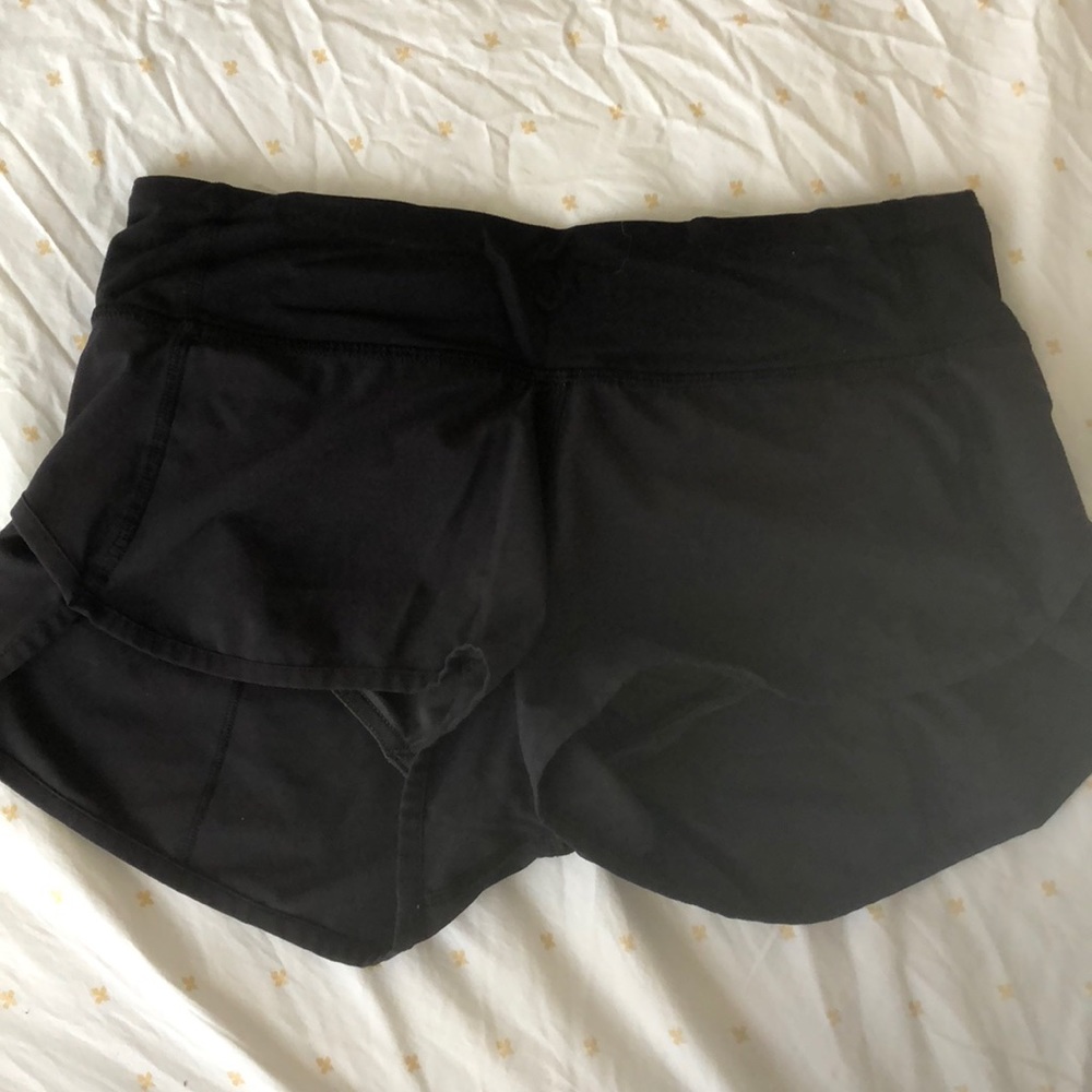 Lululemon black speed short